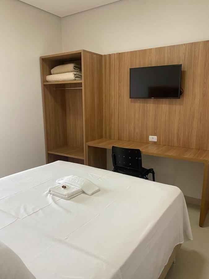 Hotel Plaza Pontes E Lacerda Exterior photo