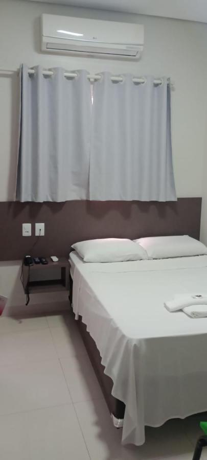 Hotel Plaza Pontes E Lacerda Exterior photo